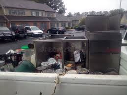 Best Basement Cleanout  in Exander City, AL